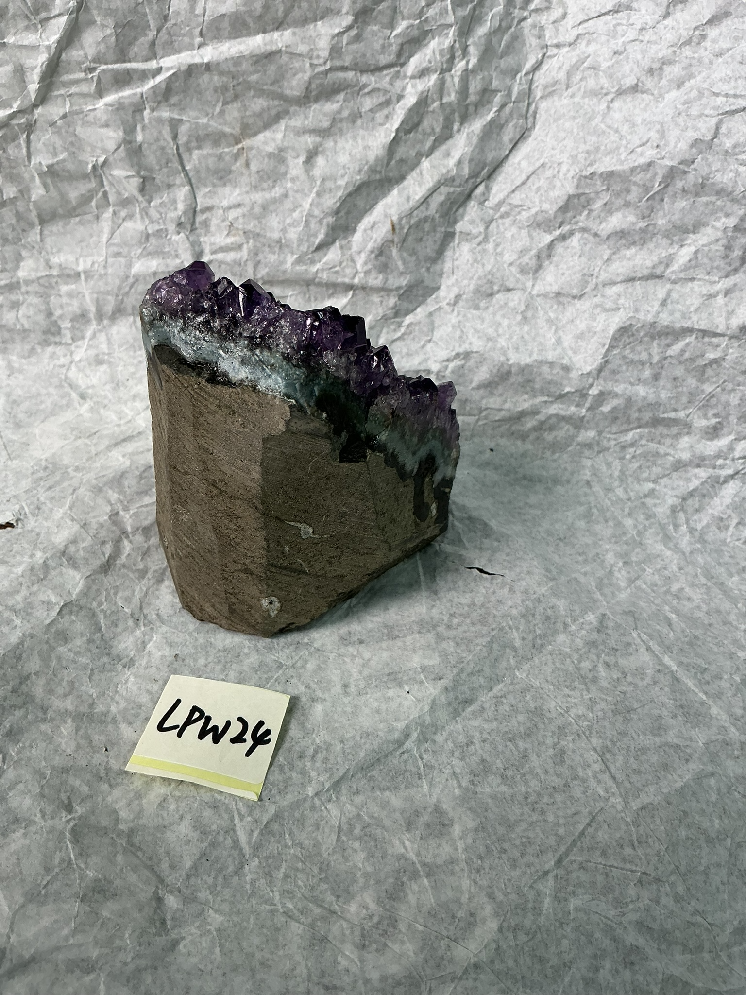 ZB041 LPW24 紫水晶擺件 0.3-0.45kg