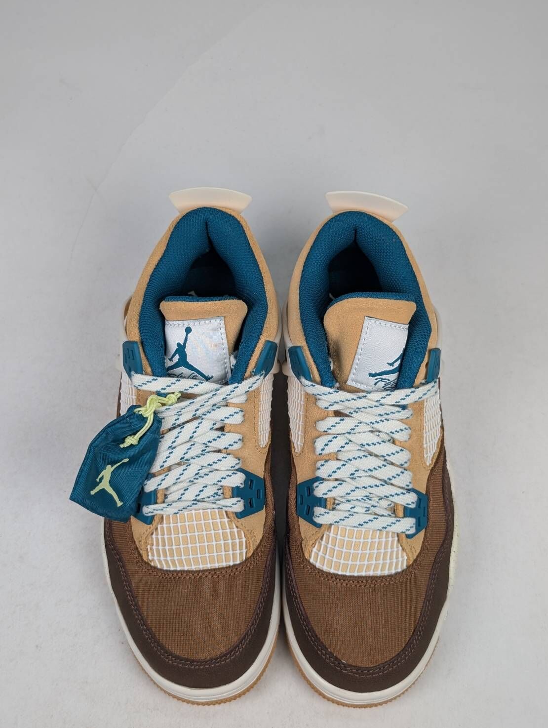 微瑕疵-左右腳中底色差 FB2214-200 5Y Air Jordan 4 Retro GS " Cacao Wow " 泰迪熊配色 褐色 女鞋 大童