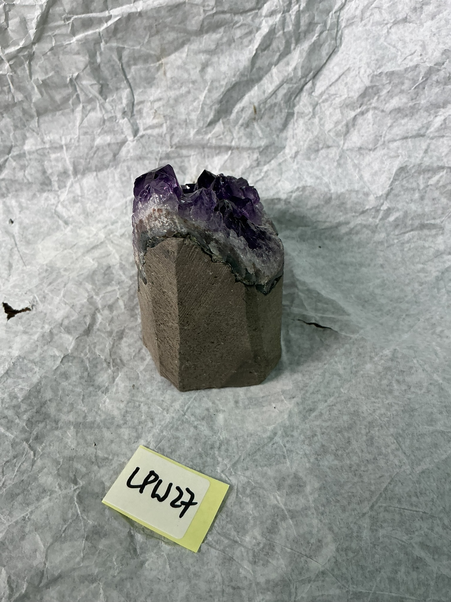 ZB044 LPW27 紫水晶擺件 0.3-0.45kg