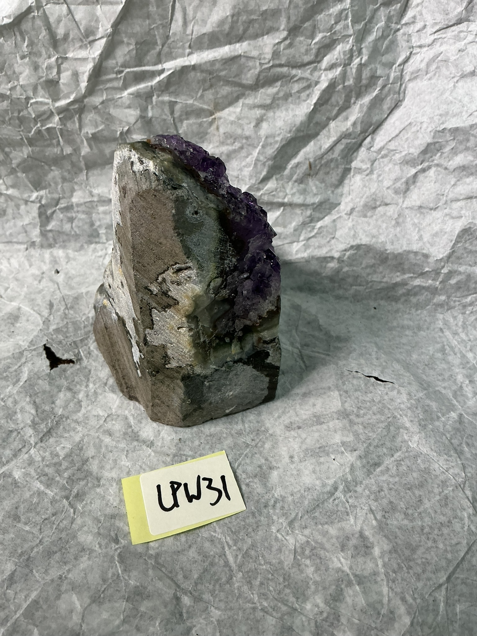 ZB048 LPW31 紫水晶擺件 0.3-0.45kg