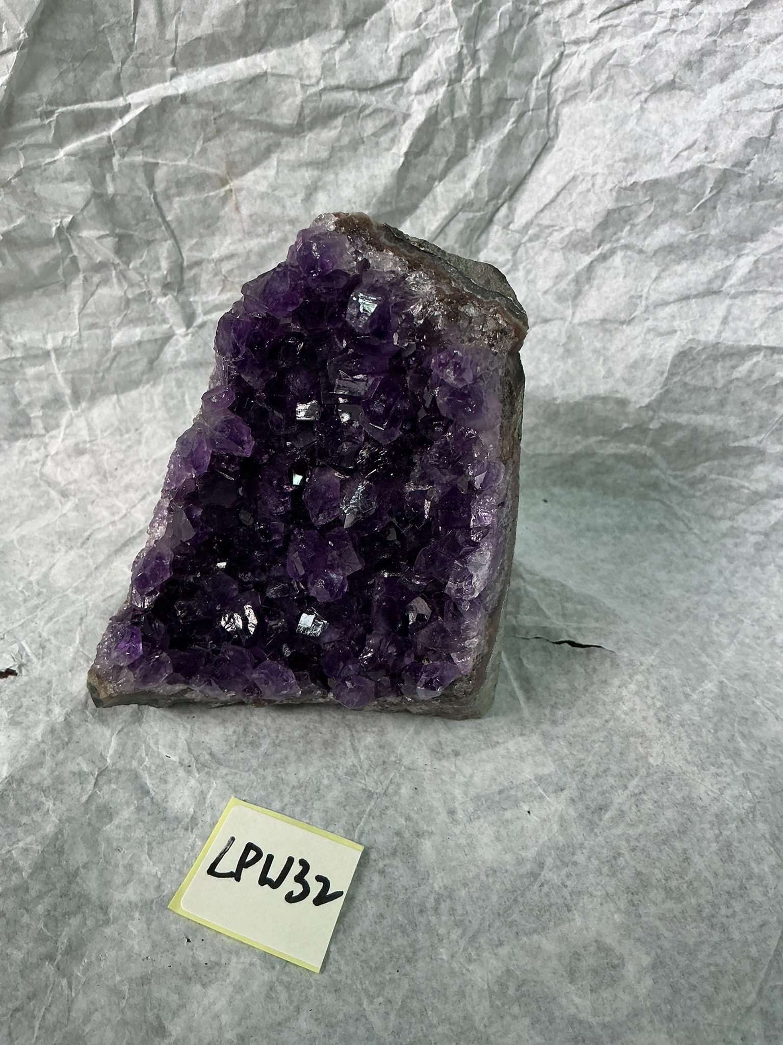 ZB049 LPW32 紫水晶擺件 0.3-0.45kg