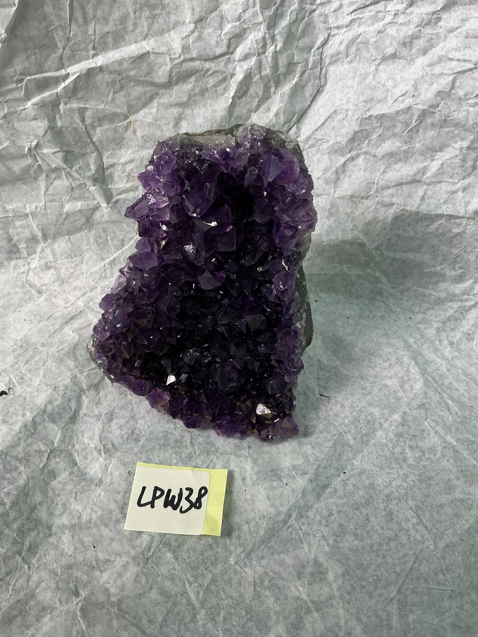 ZB055 LPW38 紫水晶擺件 0.3-0.45kg