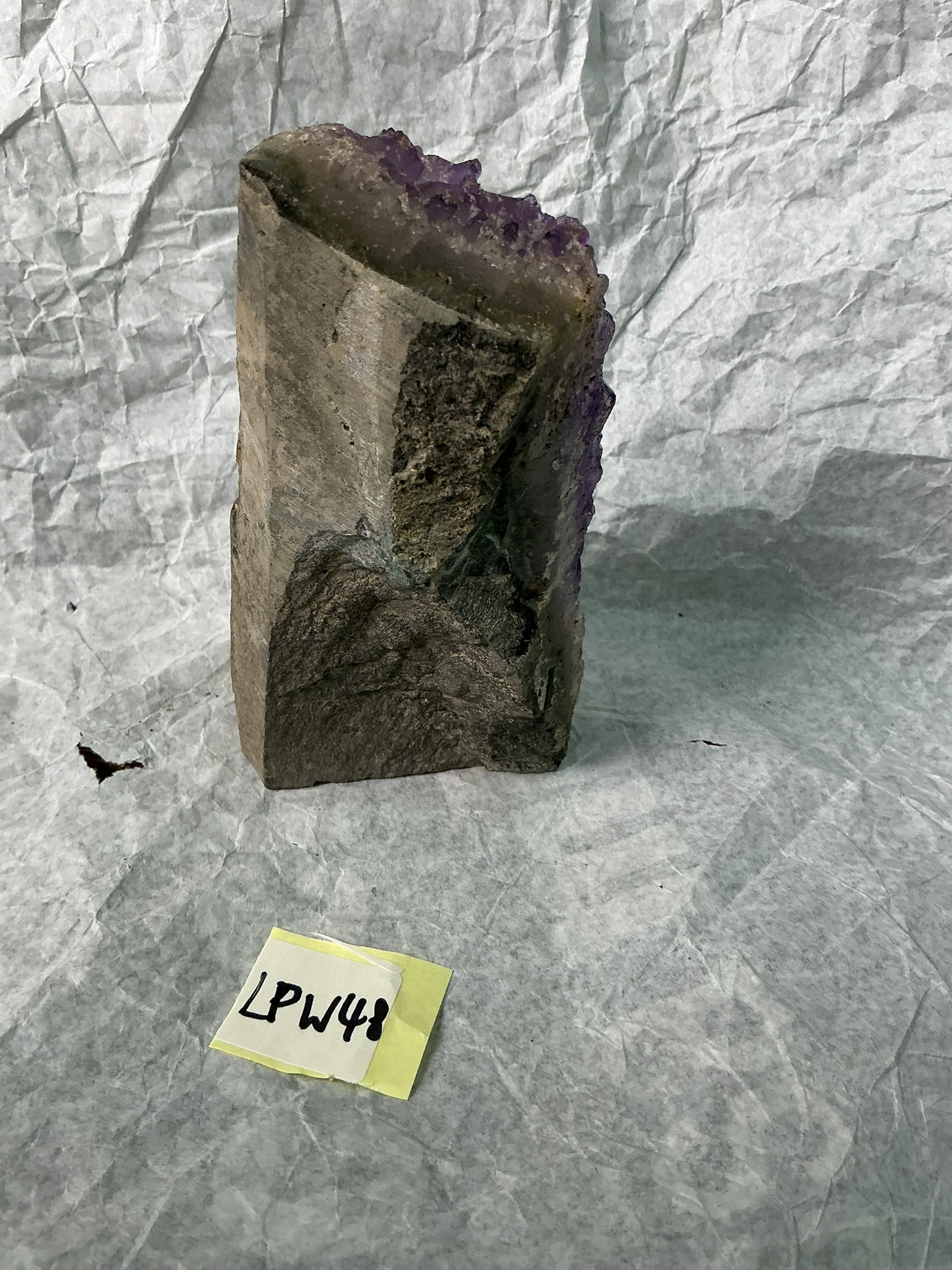 ZB065 LPW48 紫水晶擺件 0.3-0.45kg