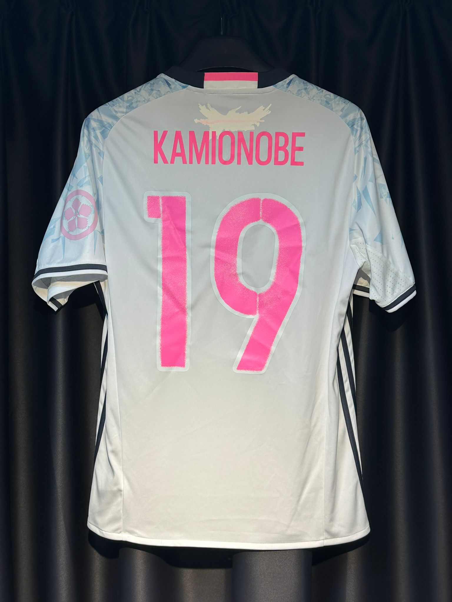 2016  NADESHIKO JAPAN   AWAY REPLICA  SHIRT #19 上尾野邊惠  (USED    9/10)