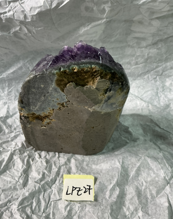 ZB156 LPZ27 紫水晶擺件 0.76-0.9kg