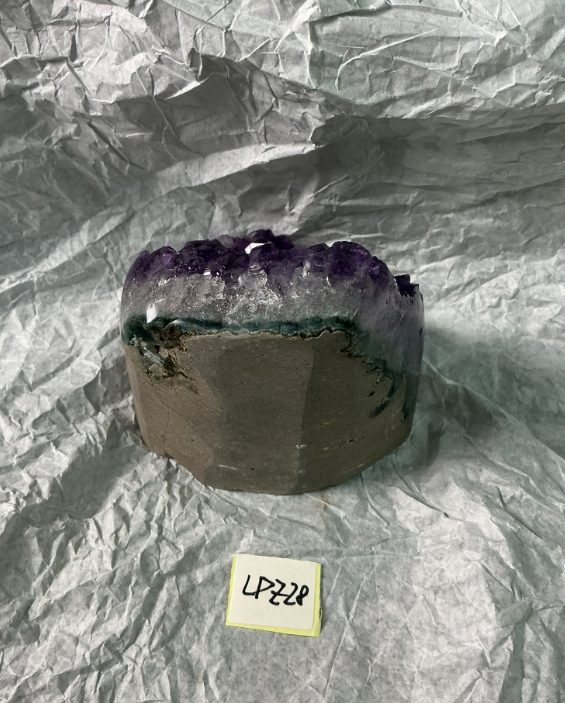 ZB157 LPZ28 紫水晶擺件 0.91-1.1kg