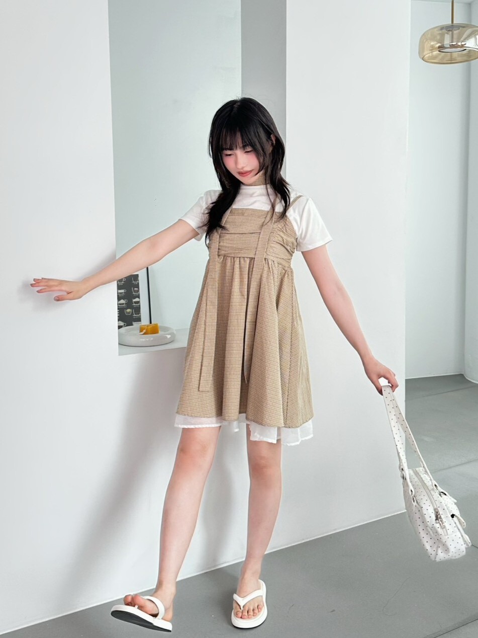 Picnic Date🧺胸前抓皺格紋拼接短洋