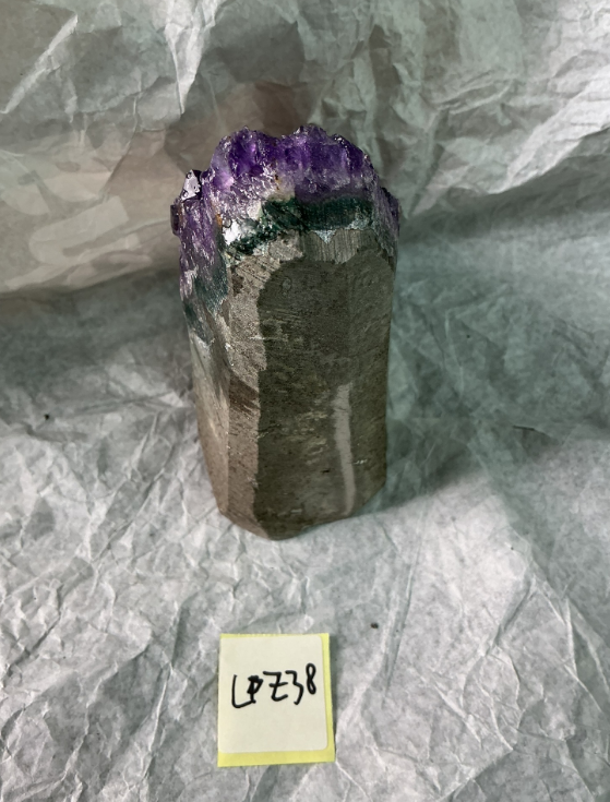 ZB167 LPZ38 紫水晶擺件 0.76-0.9kg