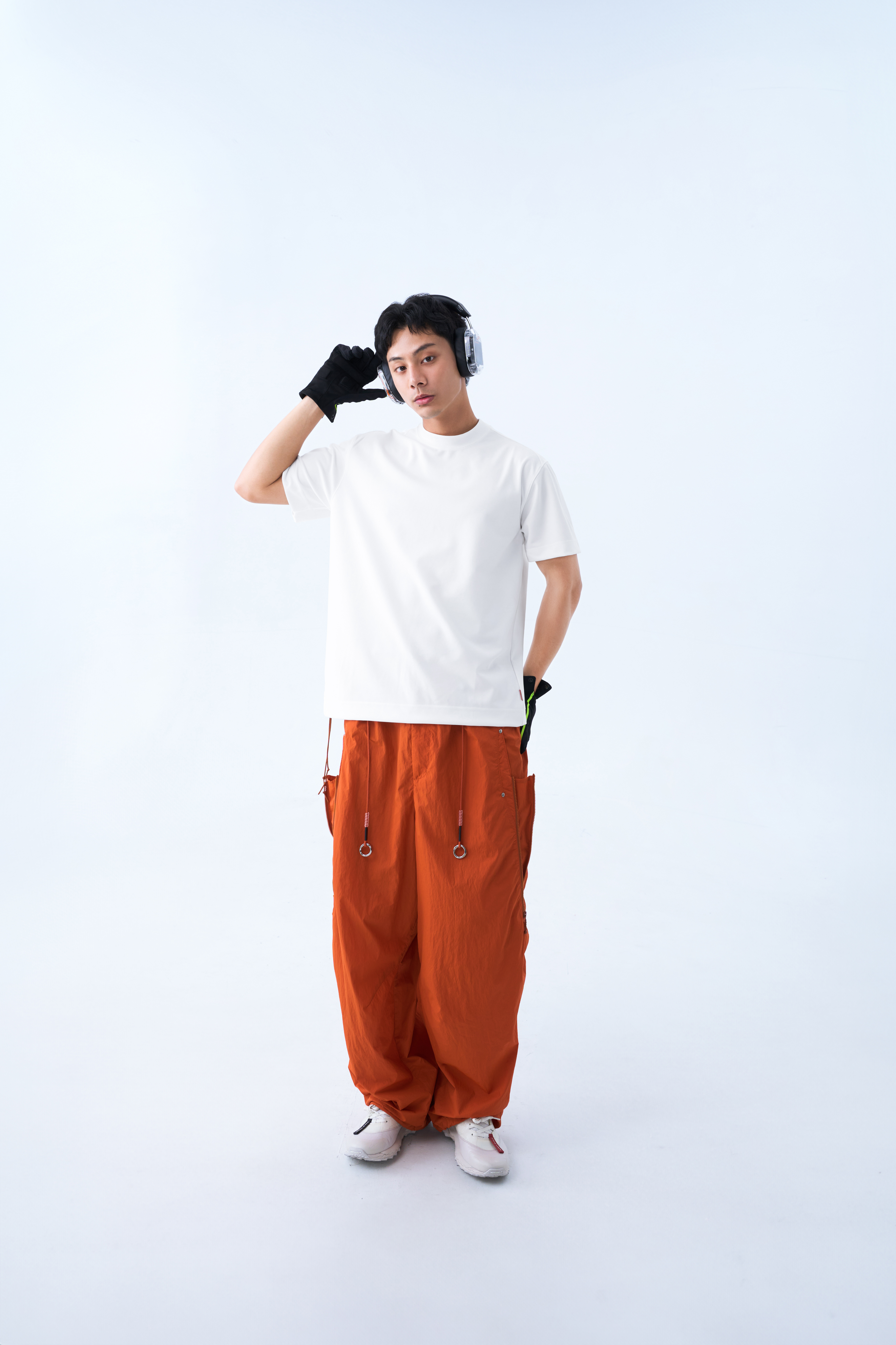 GOOPiMADE SND3 - Tech SiLhouette Tee - White