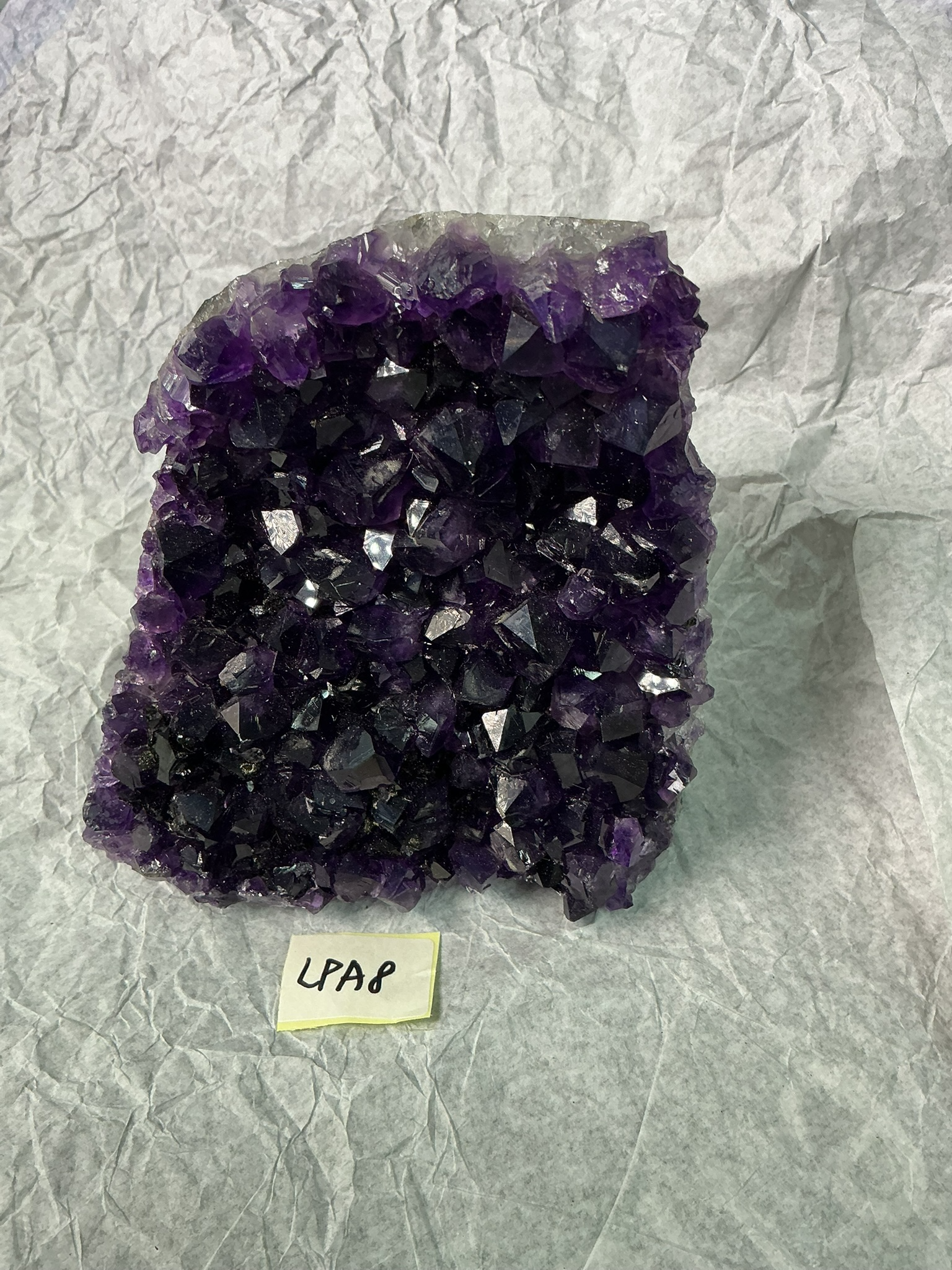 ZB205 LPA8 紫水晶擺件 1-2kg