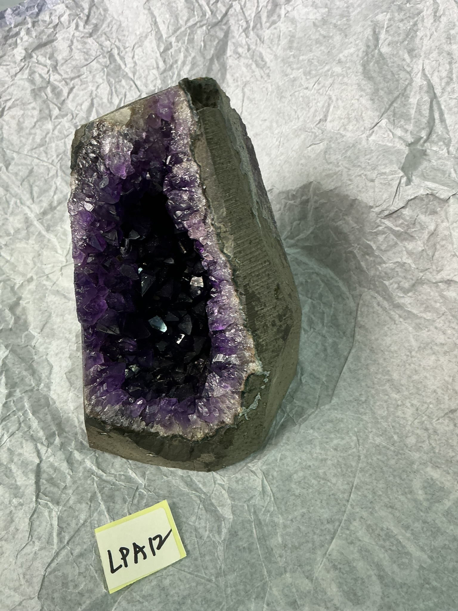 ZB209 LPA12 紫水晶擺件 1-2kg