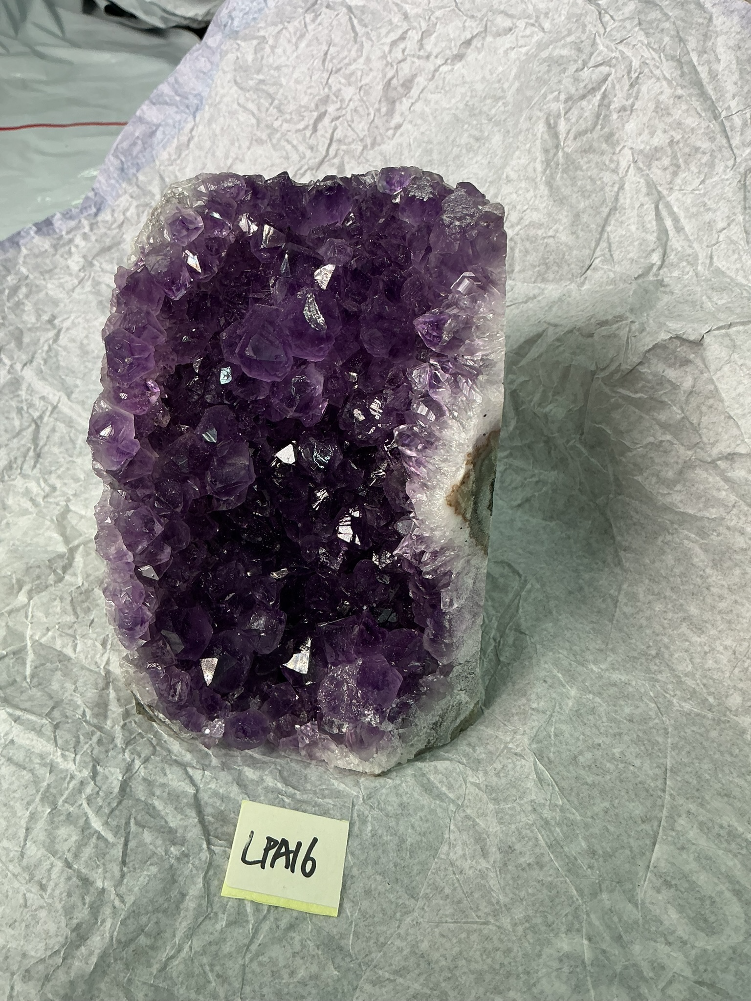 ZB213 LPA16 紫水晶擺件 1-2kg