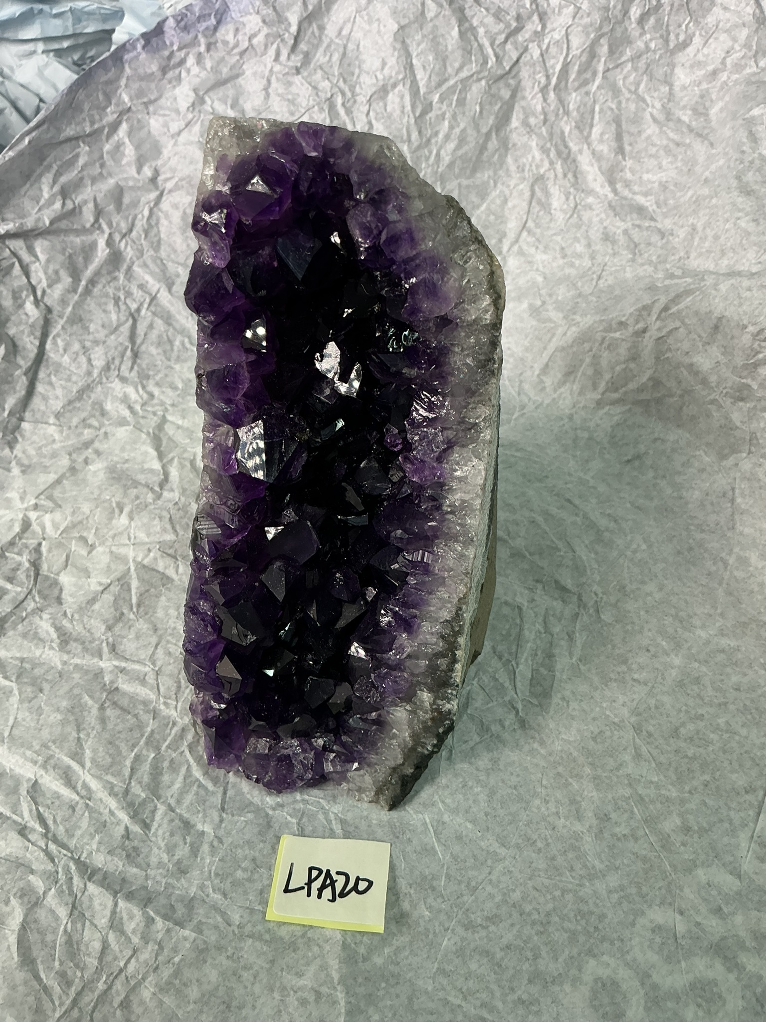 ZB217 LPA20 紫水晶擺件 1-2kg