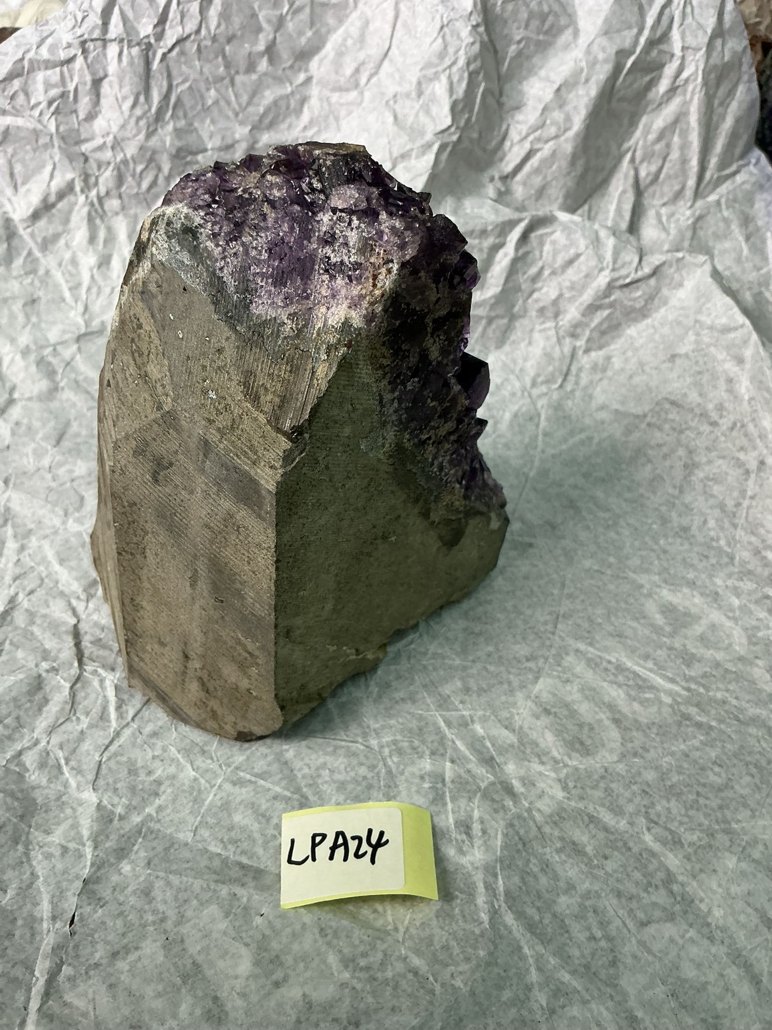 ZB221 LPA24 紫水晶擺件 1-2kg