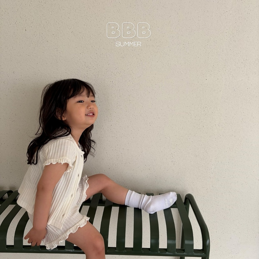 正韓夏bella_bambina 沈穩系捲捲外套花邊短褲套裝