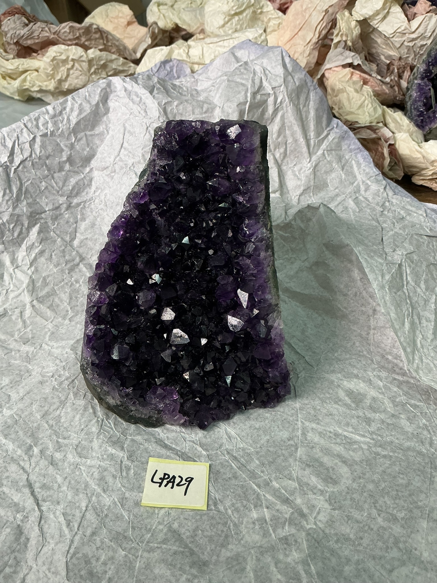 ZB226 LPA29 紫水晶擺件 1-2kg