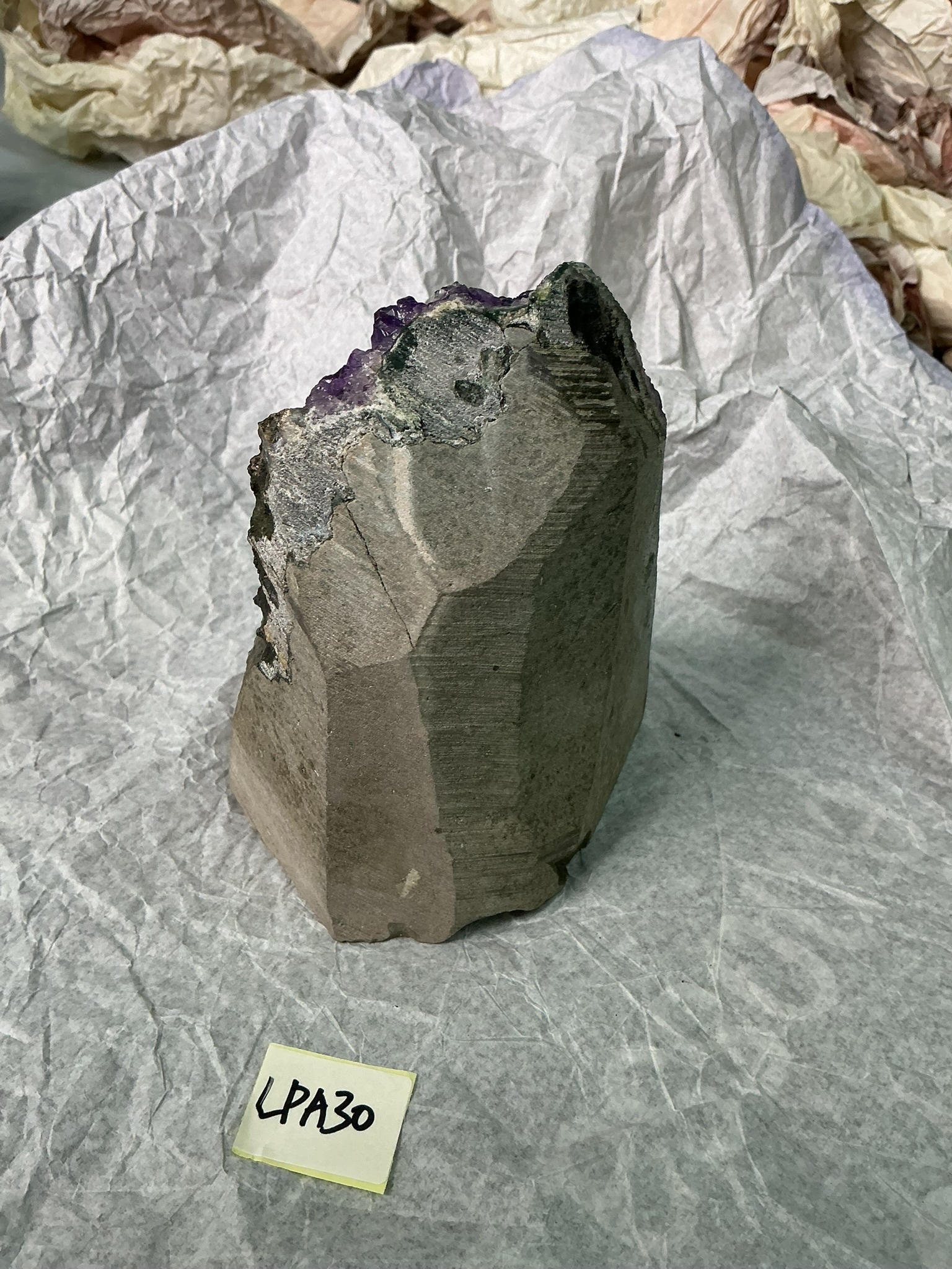 ZB227 LPA30 紫水晶擺件 1-2kg