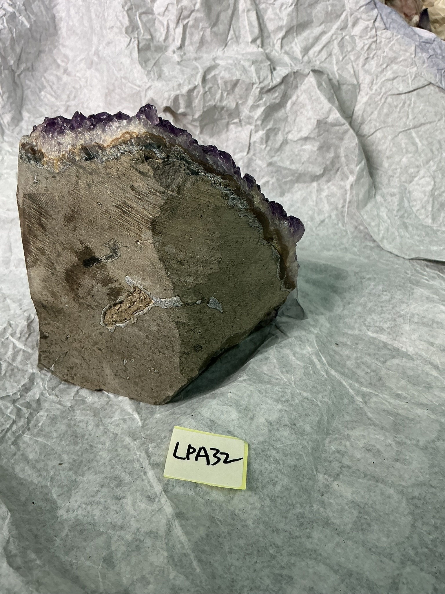 ZB229 LPA32 紫水晶擺件 1-2kg