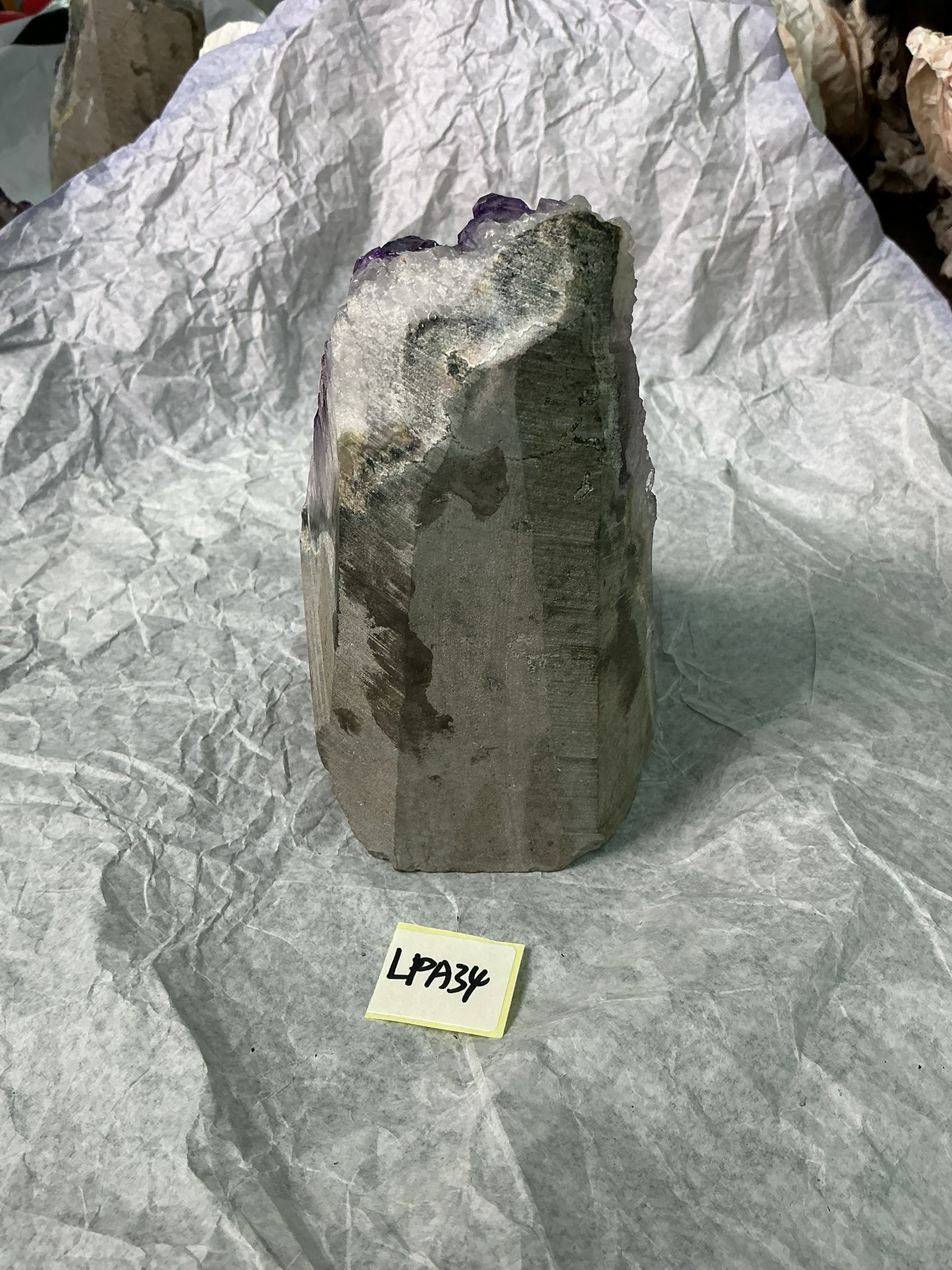 ZB231 LPA34 紫水晶擺件 1-2kg