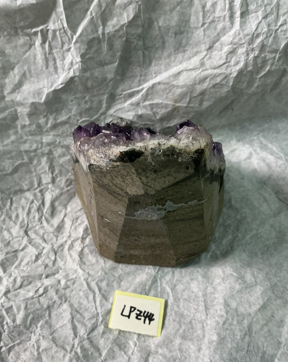 ZB173 LPZ44 紫水晶擺件 0.76-0.9kg