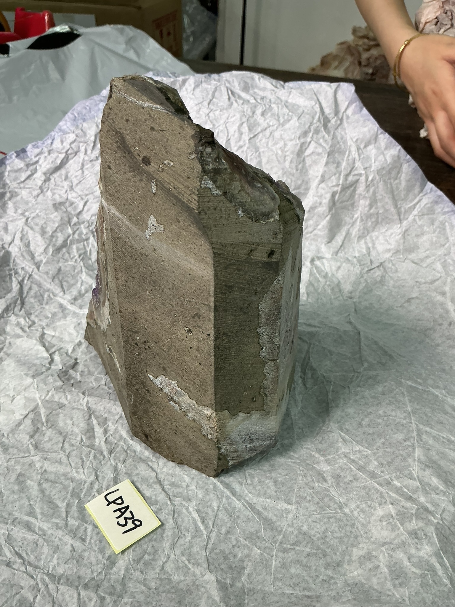 ZB236 LPA39 紫水晶擺件 1.51-2kg