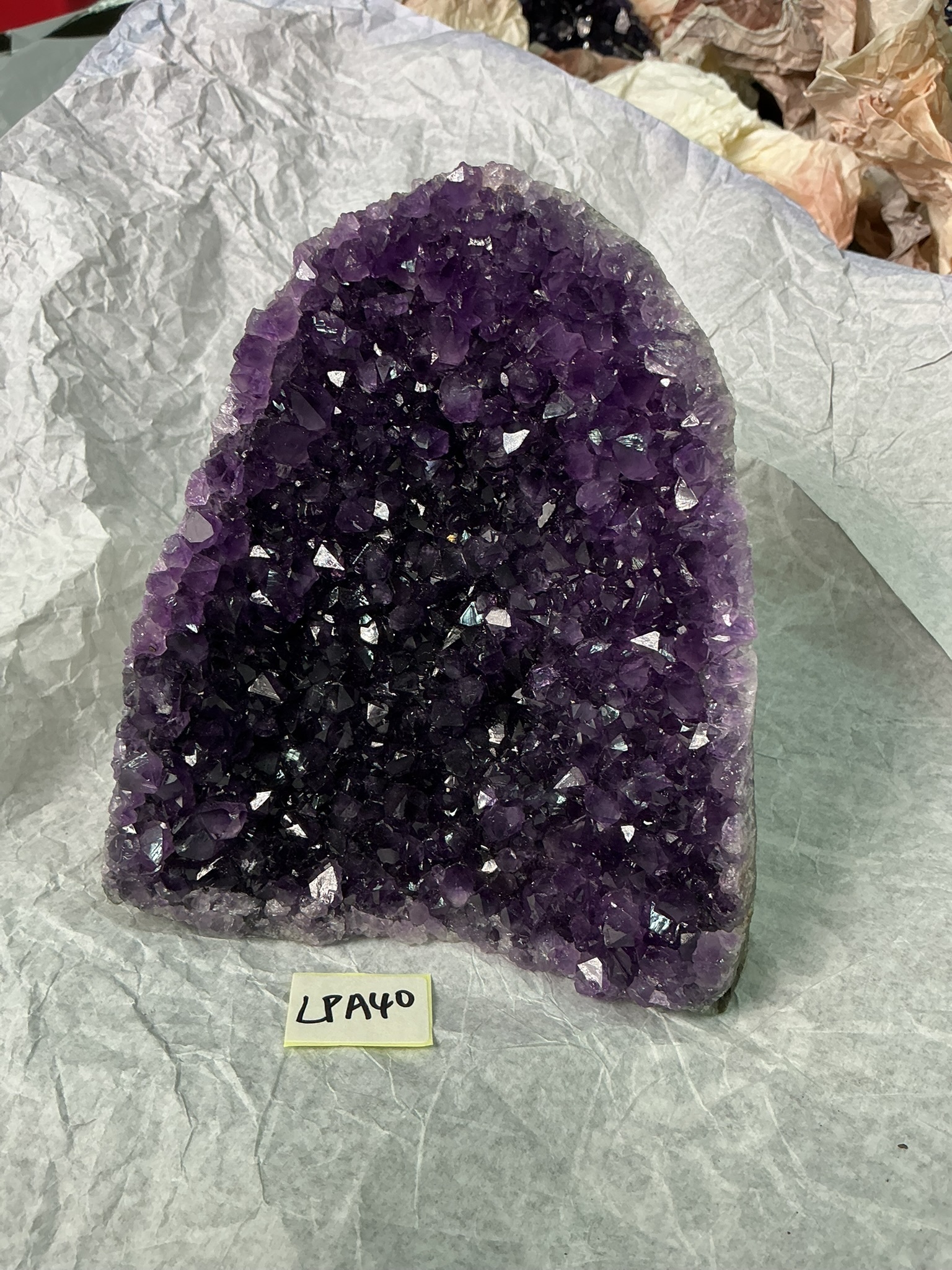 ZB237 LPA40 紫水晶擺件 1.51-2kg