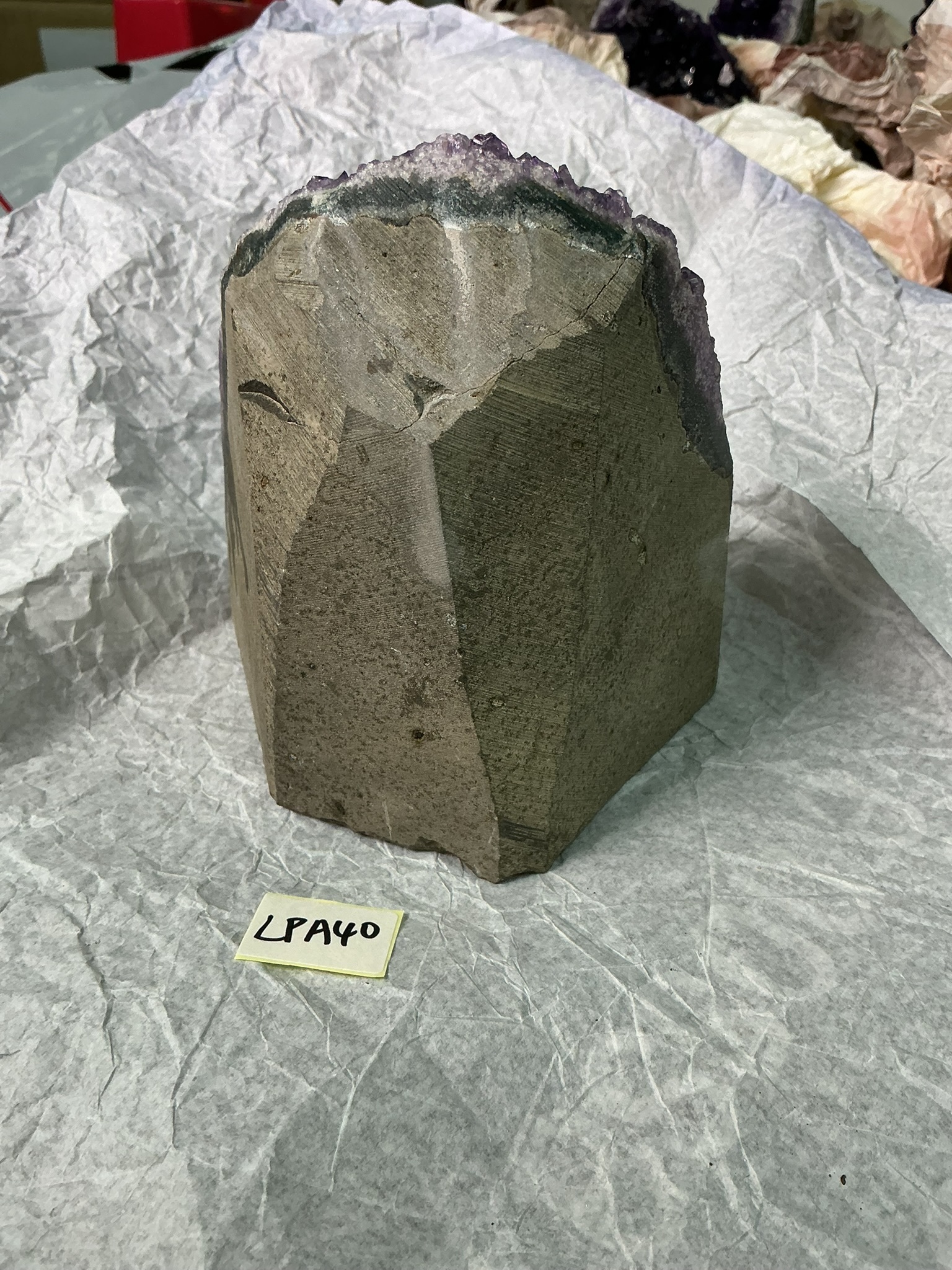 ZB237 LPA40 紫水晶擺件 1.51-2kg