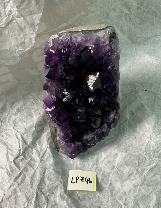 ZB179 LPZ50 紫水晶擺件 0.76-0.9kg