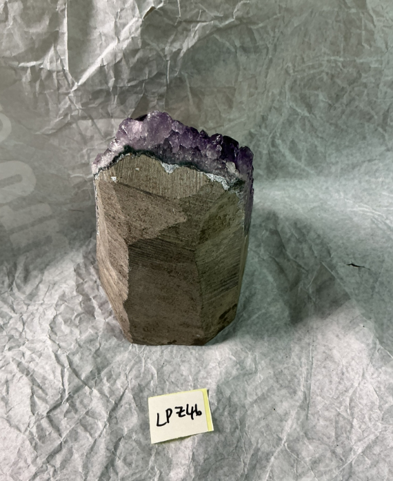 ZB179 LPZ50 紫水晶擺件 0.76-0.9kg