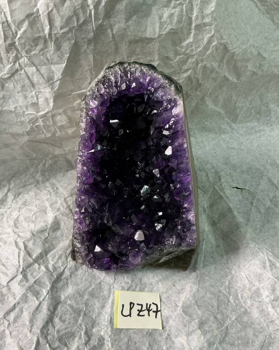 ZB175 LPZ46 紫水晶擺件 0.91-1.1kg