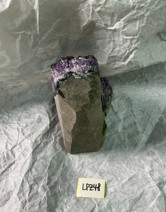 ZB176 LPZ47 紫水晶擺件 0.91-1.1kg