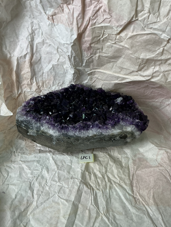 ZB287 LPC1 紫水晶擺件 3.1-4kg