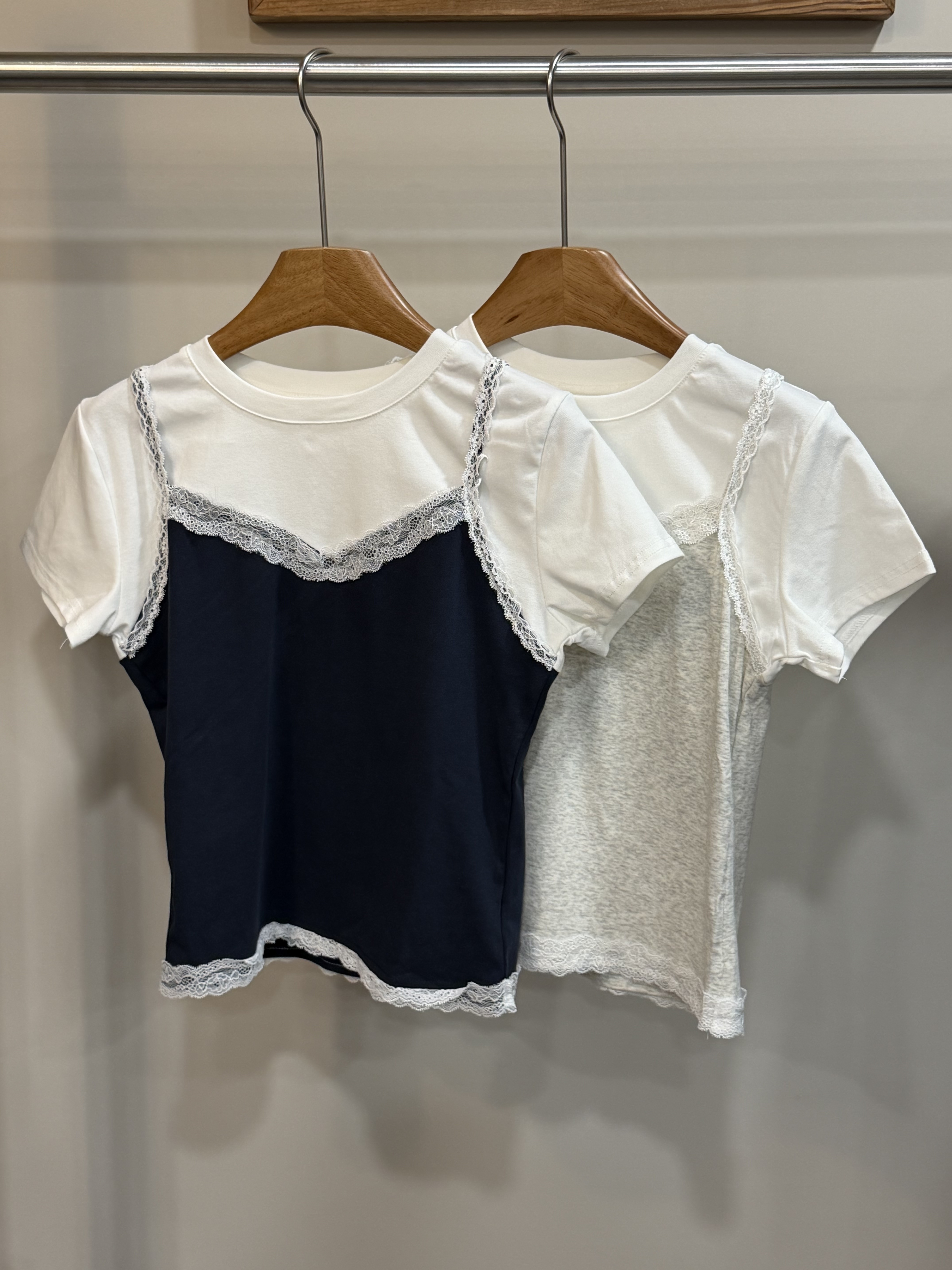 W00225蕾絲背心假兩件上衣