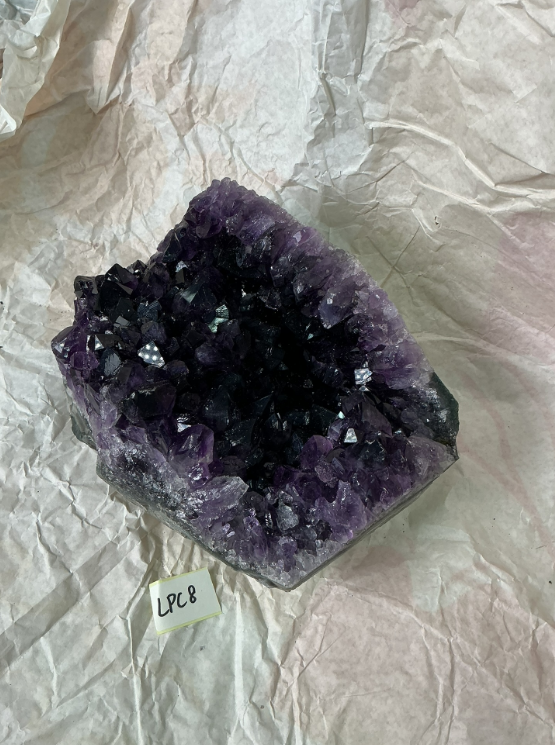 ZB294 LPC8 紫水晶擺件 3.1-4kg