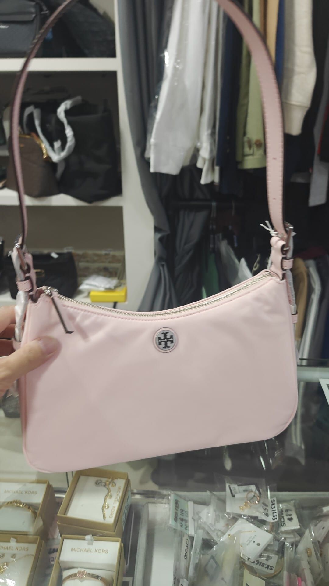 [S] TORY BURCH NYLON SMALL ZIP TOTE, CORAL, 177335-600 (STB770)