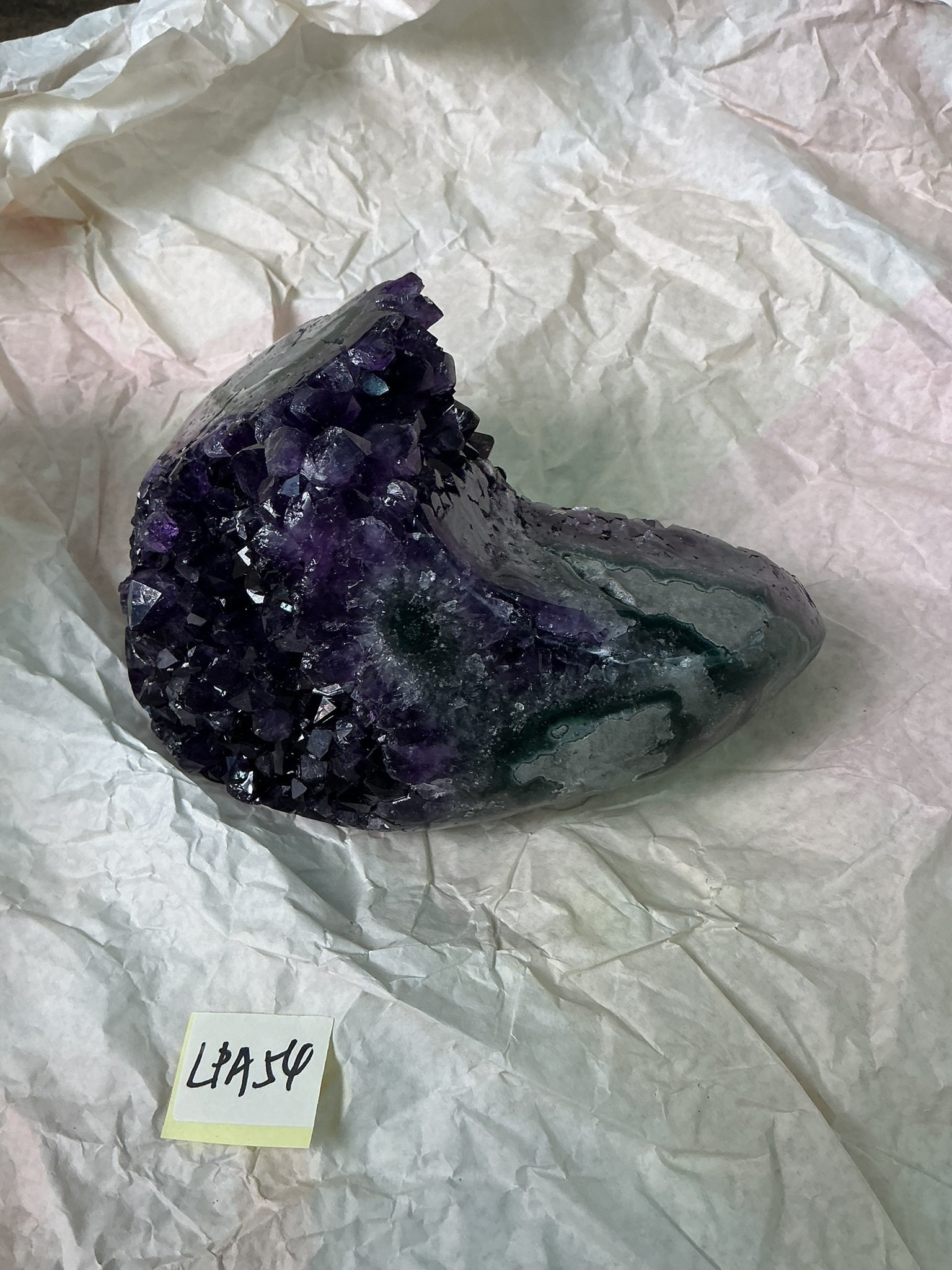 ZB251 LPA54 紫水晶擺件 1-2kg