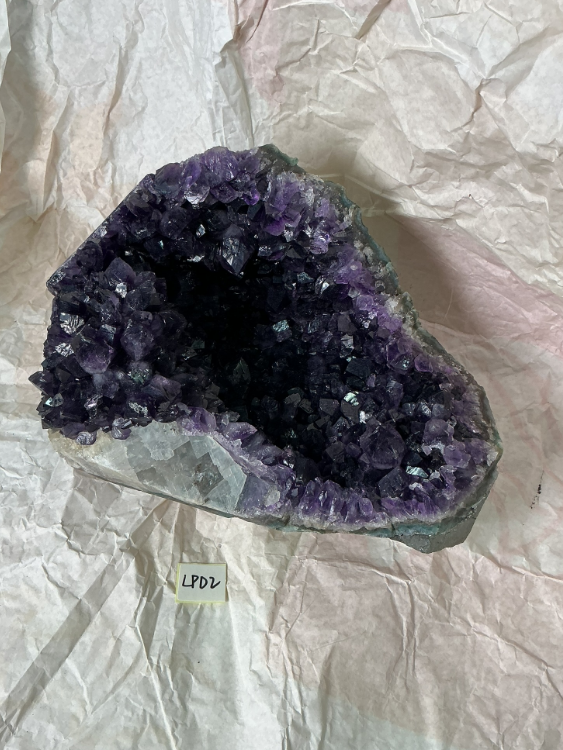 ZB302 LPD2 紫水晶擺件 4.1-5kg