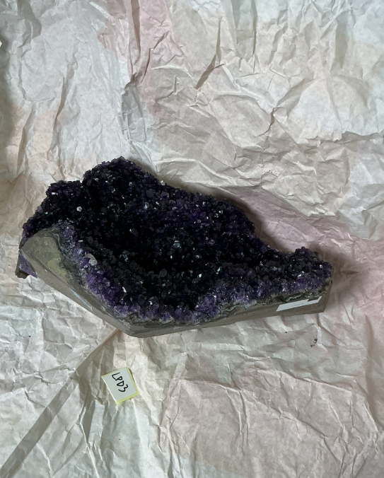 ZB303 LPD3 紫水晶擺件 4.1-5kg