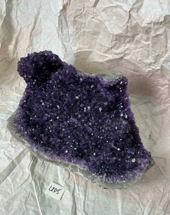 ZB305 LPD5 紫水晶擺件 4.1-5kg