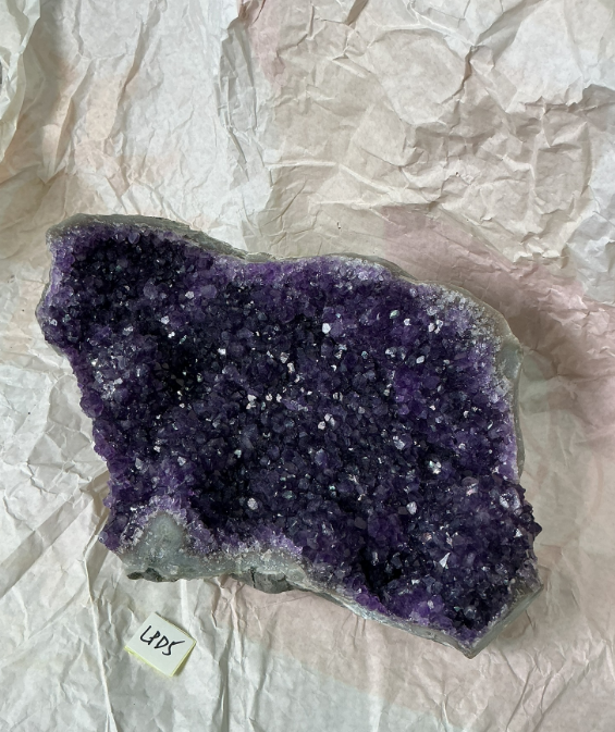 ZB305 LPD5 紫水晶擺件 4.1-5kg