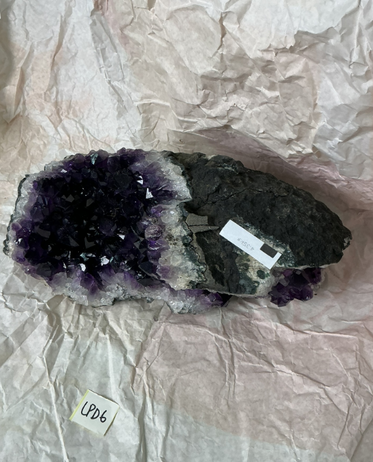 ZB306 LPD6 紫水晶擺件 4.1-5kg