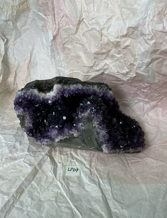 ZB307 LPD7 紫水晶擺件 4.1-5kg