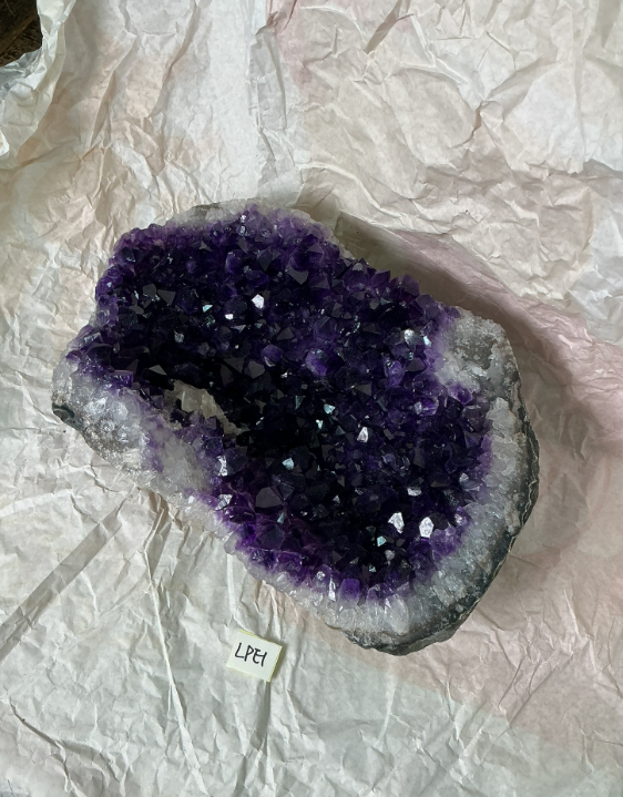 ZB308 LPE1 紫水晶擺件 5.1-7kg