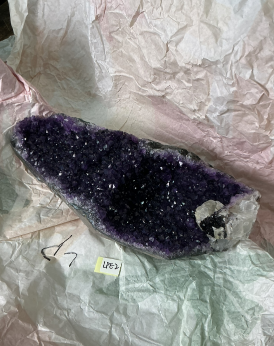 ZB309 LPE2 紫水晶擺件 5.1-7kg