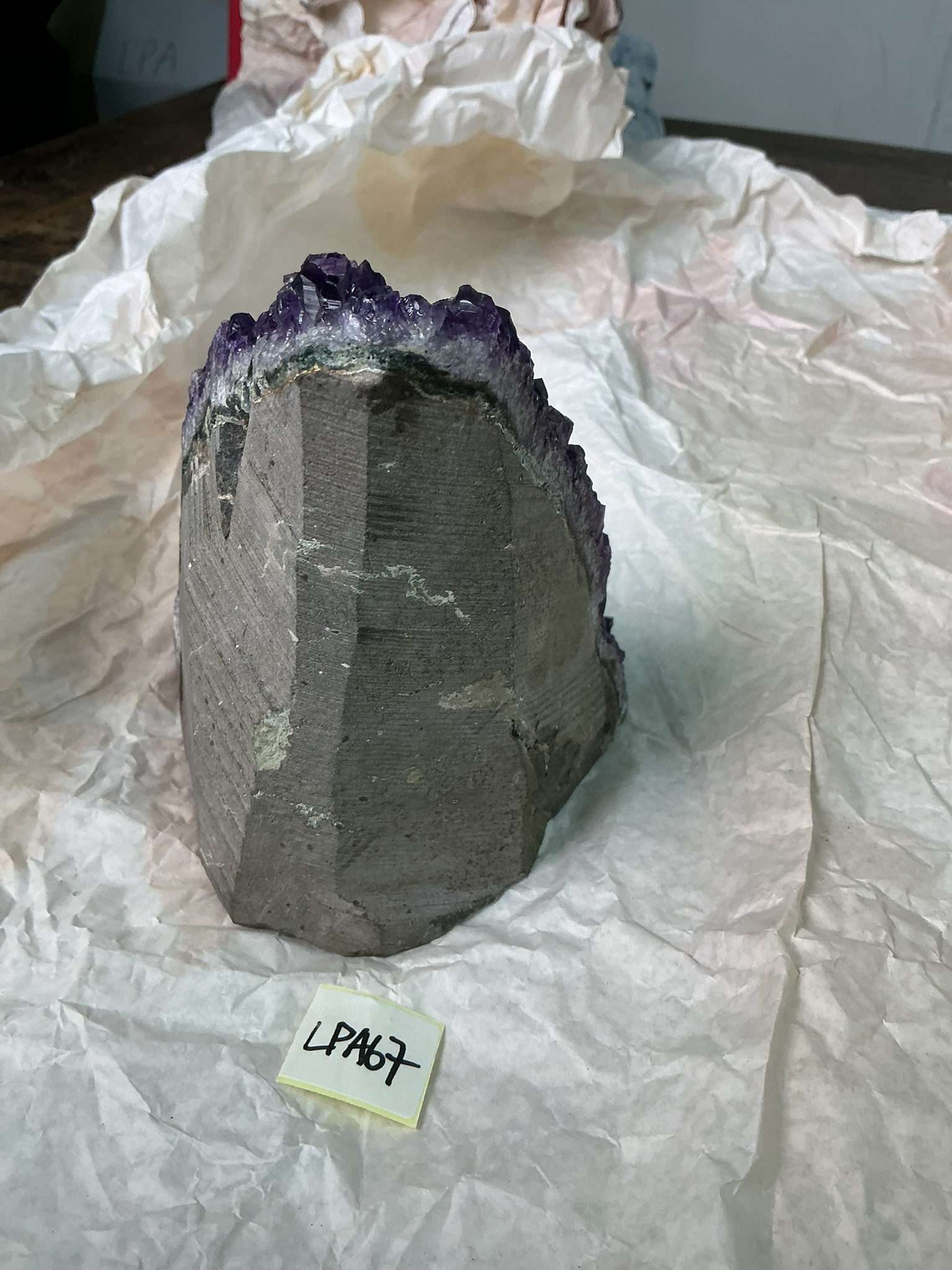 ZB264 LPA67 紫水晶擺件 1-2kg