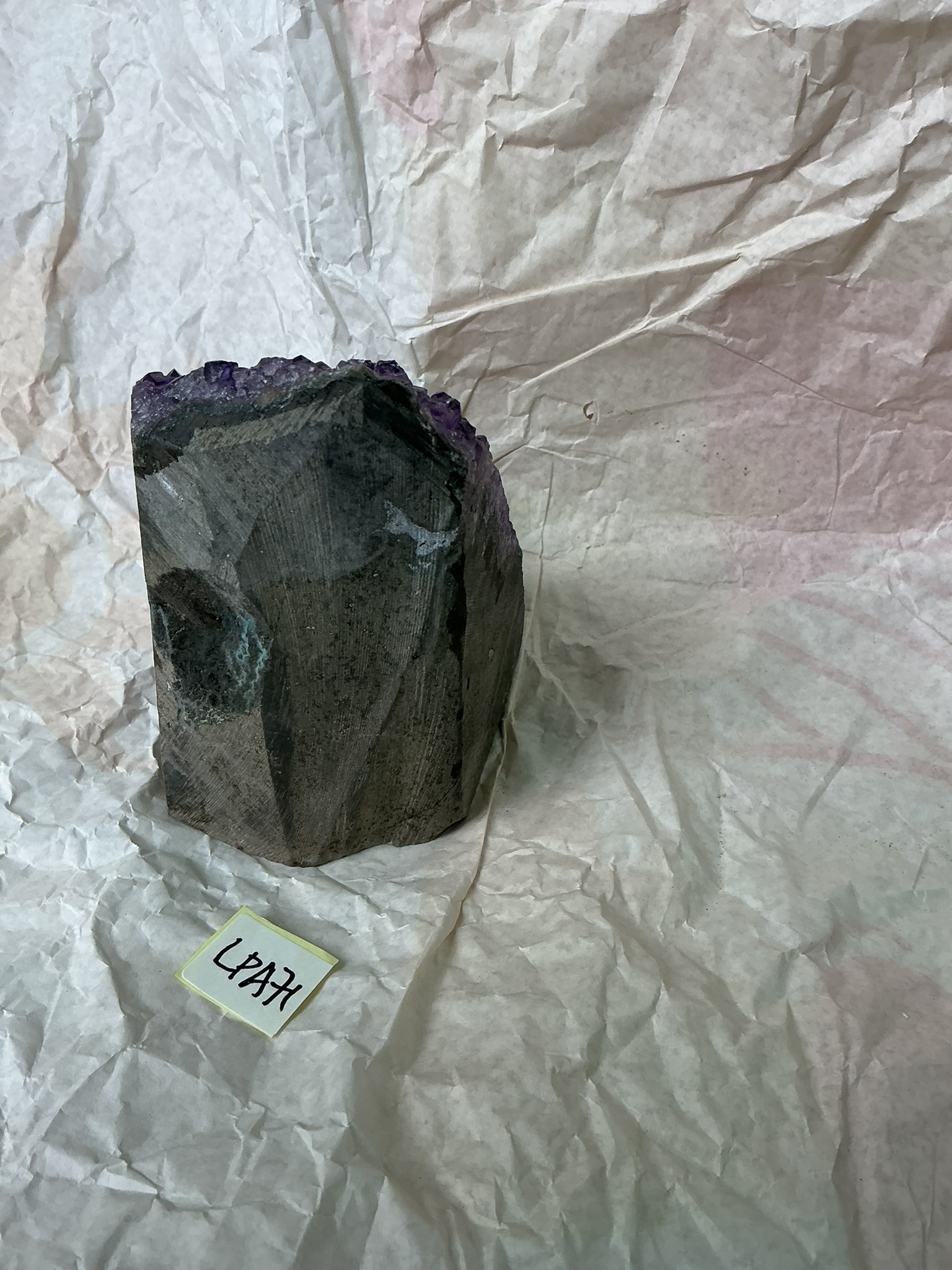 ZB268 LPA71 紫水晶擺件 1-2kg