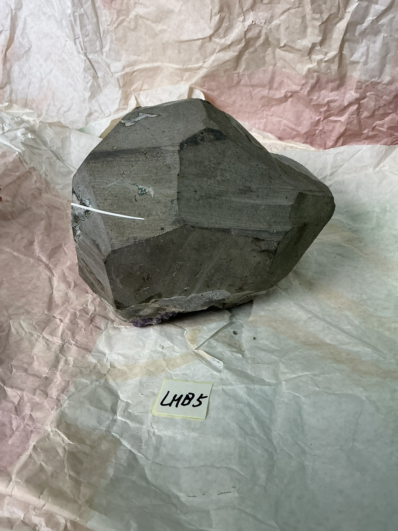 ZB350 LMB5 水晶聚寶盆 1.6-2.3kg