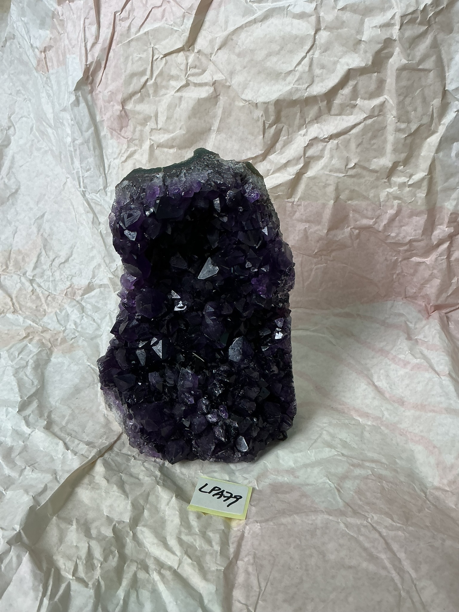 ZB276 LPA79 紫水晶擺件 1-2kg