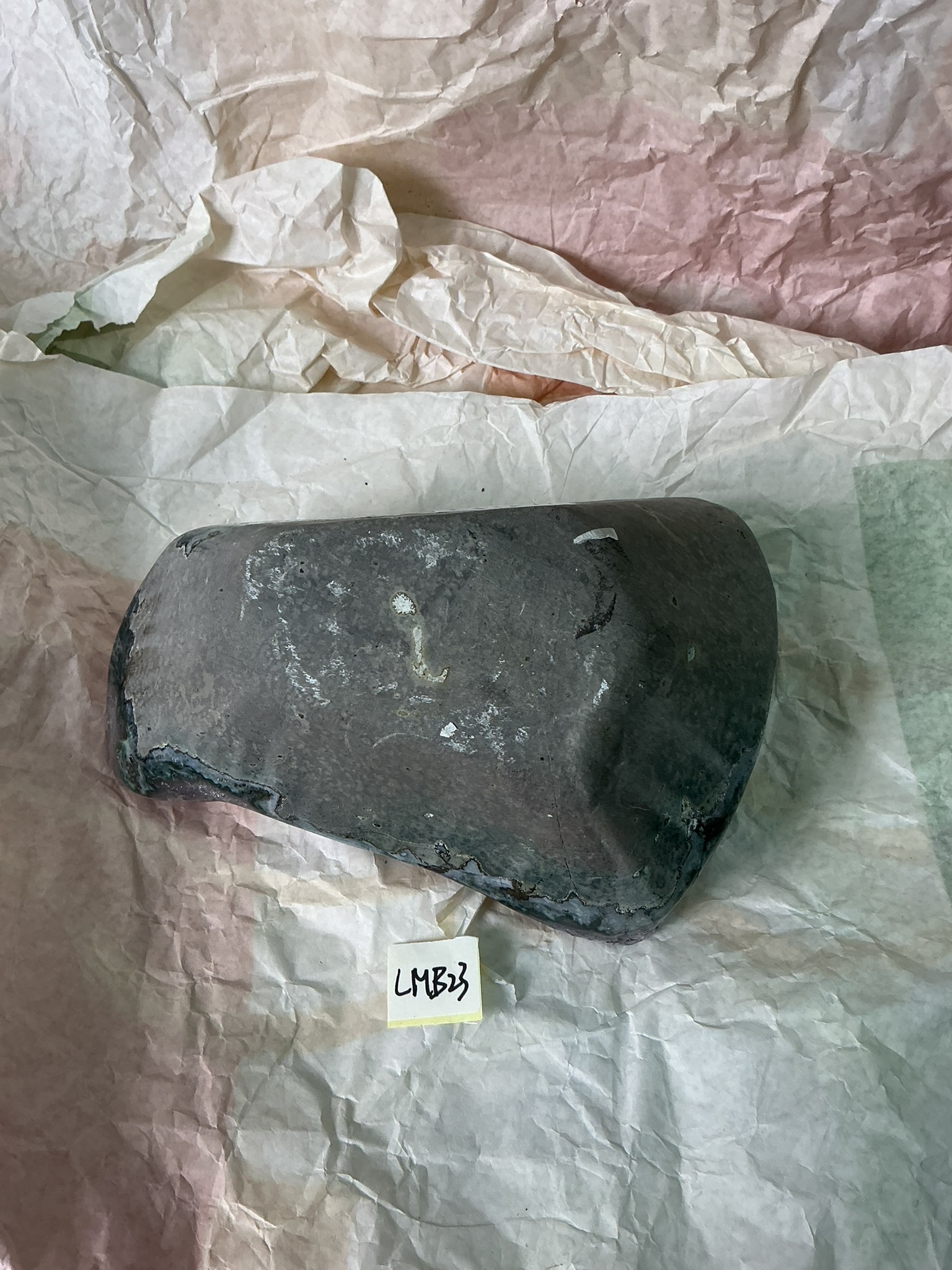 ZB368 LMB23 水晶聚寶盆 1.6-2.3kg