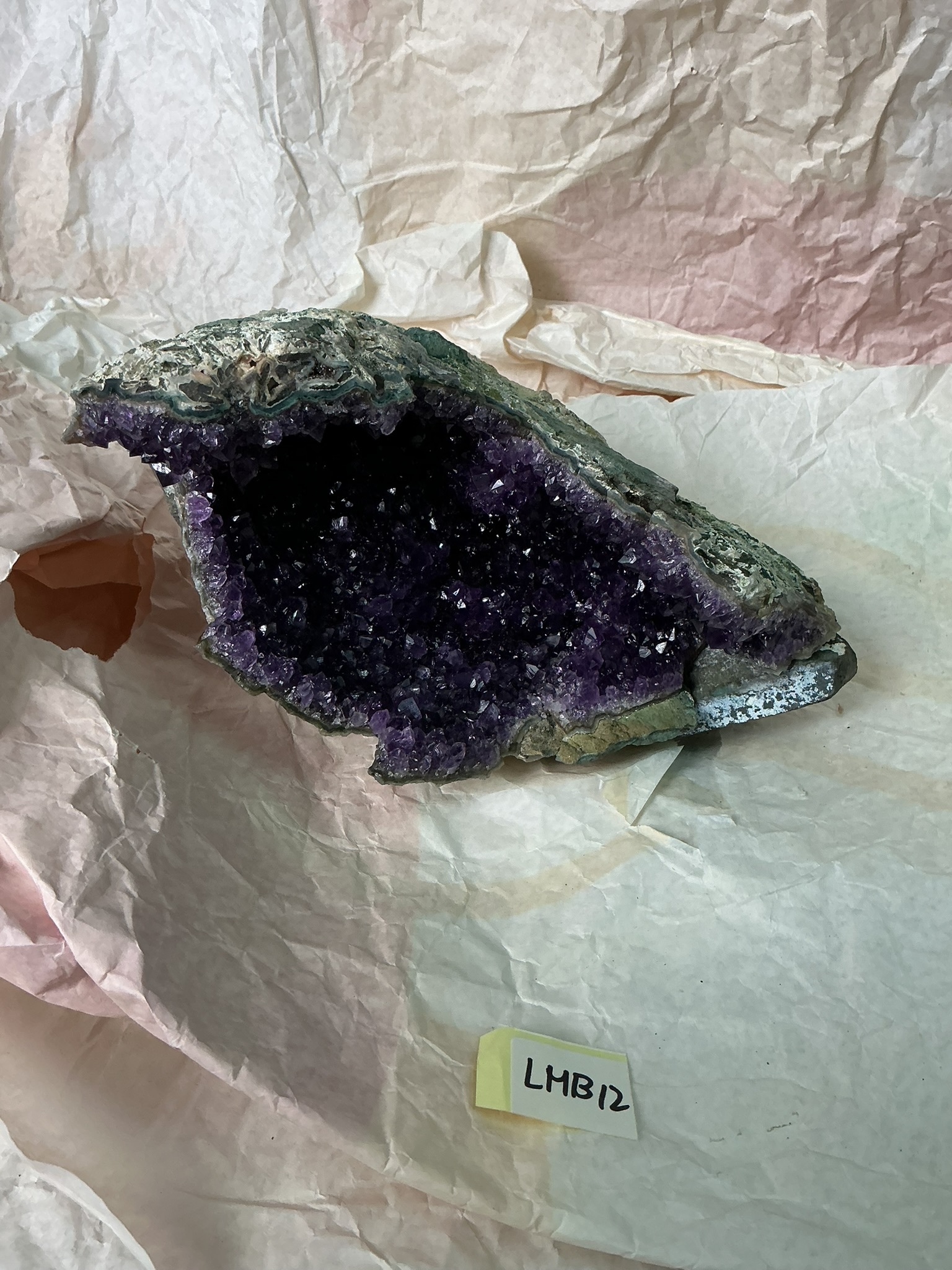 ZB357 LMB12 水晶聚寶盆 1.6-2.3kg